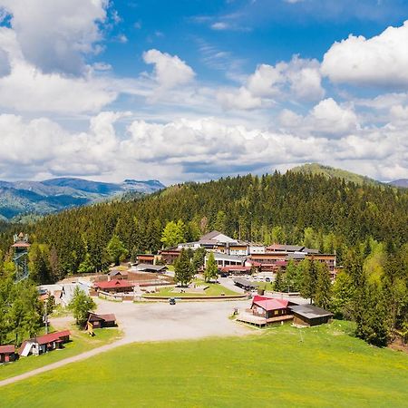 Hotel Sachticka Banská Bystrica Eksteriør bilde