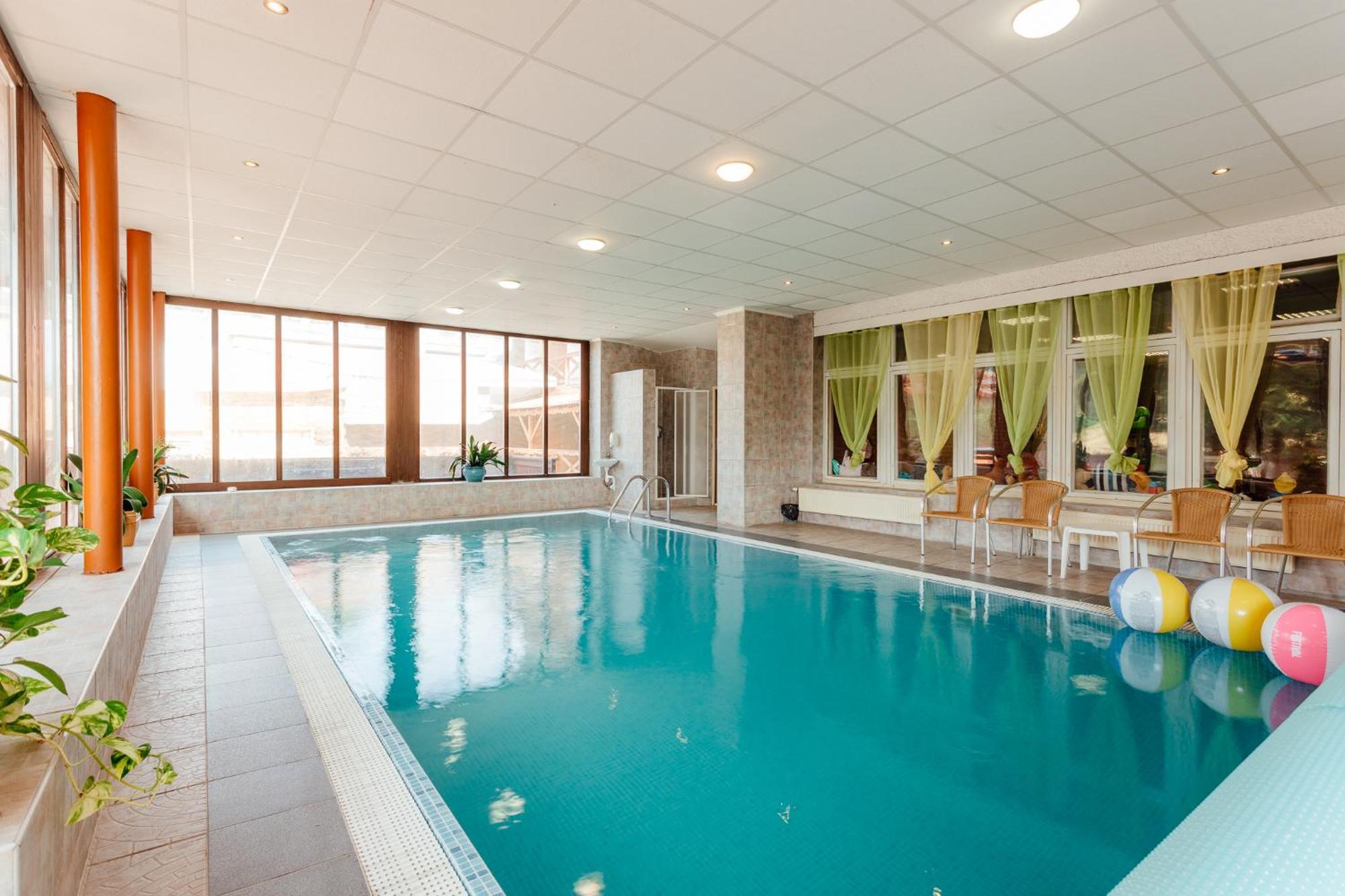 Hotel Sachticka Banská Bystrica Eksteriør bilde