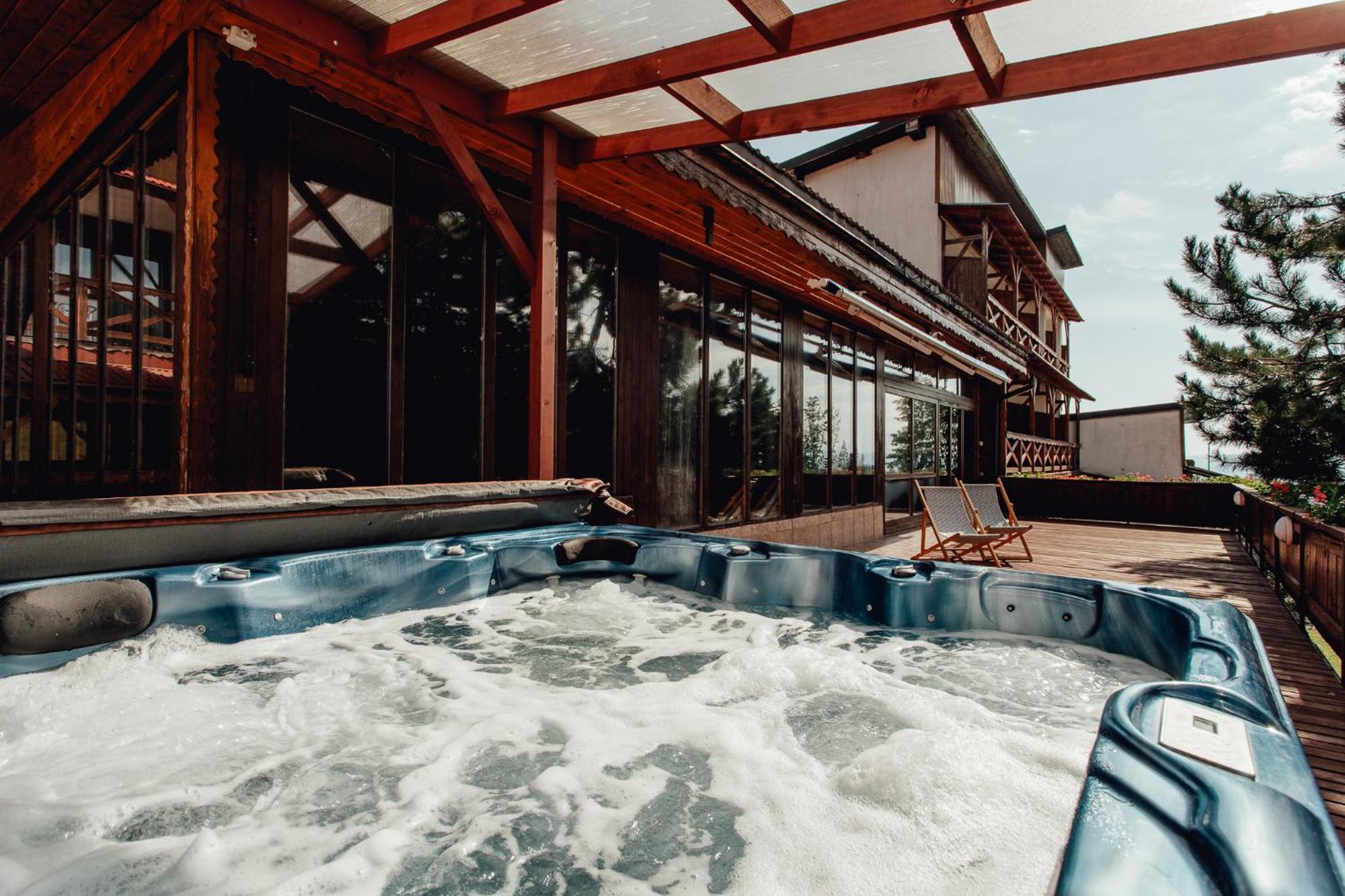 Hotel Sachticka Banská Bystrica Eksteriør bilde